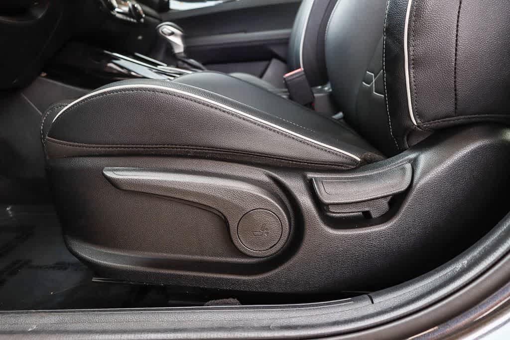 Thumbnail: 2023 Kia Forte - 21