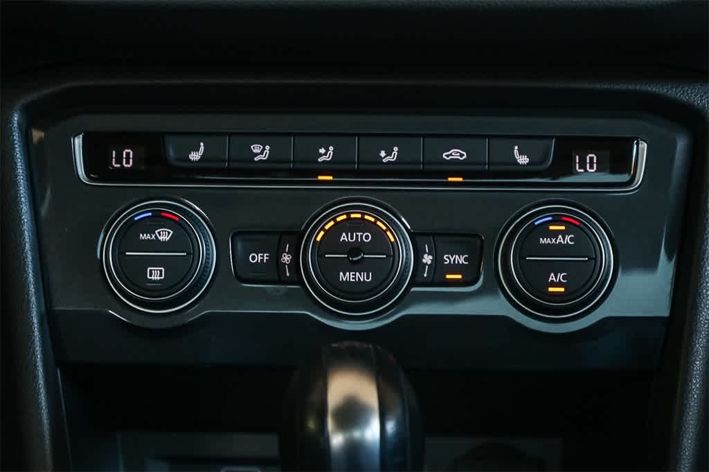 Thumbnail: 2019 Volkswagen Tiguan - 14