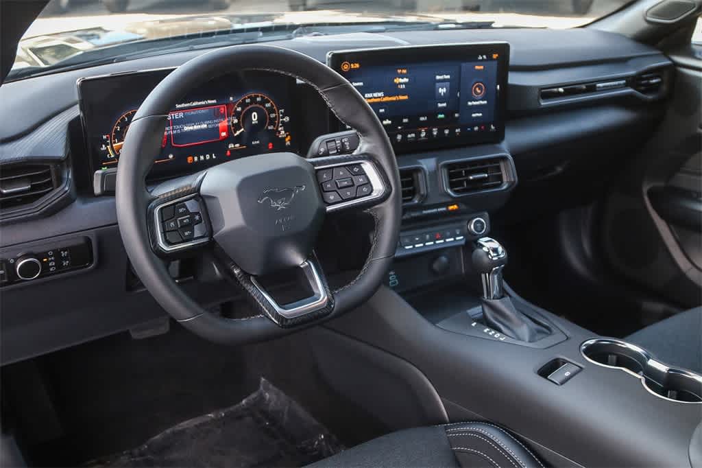 Thumbnail: 2025 Ford Mustang - 12