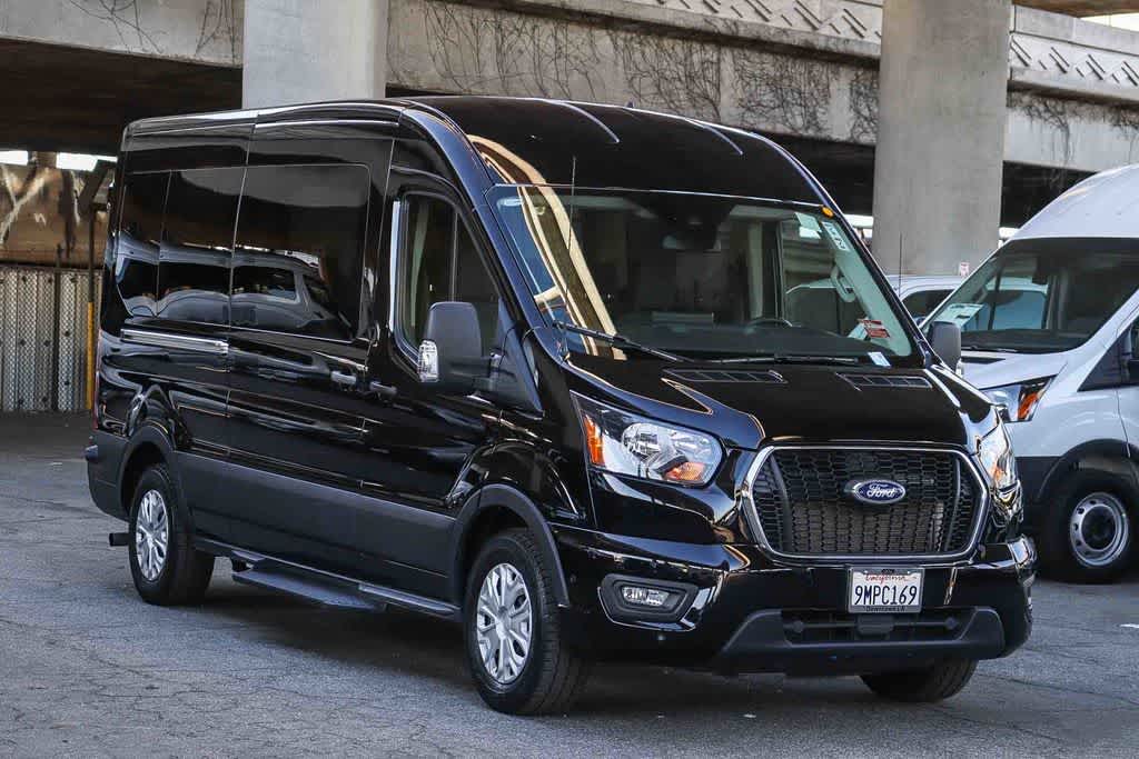 Thumbnail: 2024 Ford Econoline - 3