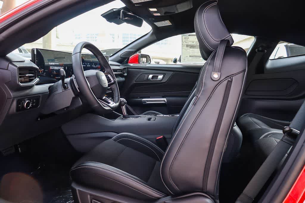 Thumbnail: 2026 Ford Mustang - 9