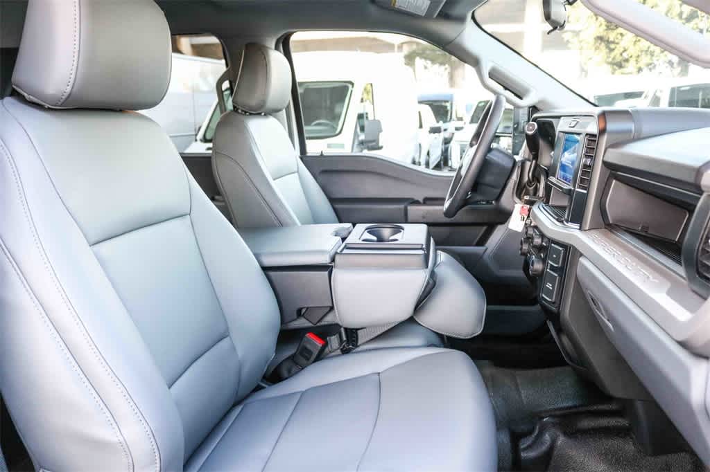 Thumbnail: 2026 Ford F-350 - 21