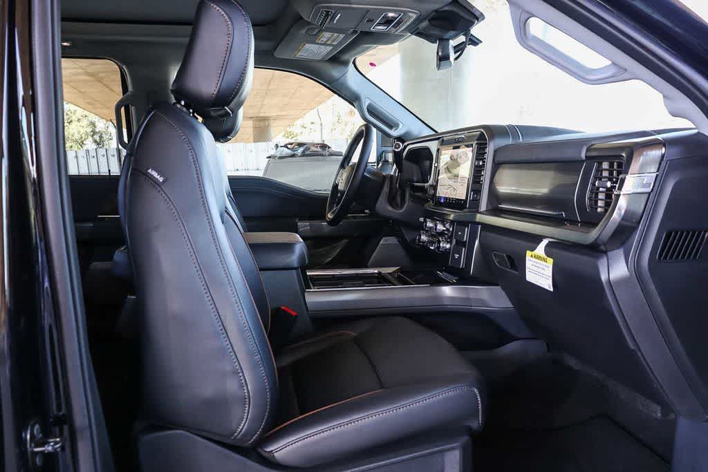 2025 Ford F-350 Super Duty Lariat - Photo 18