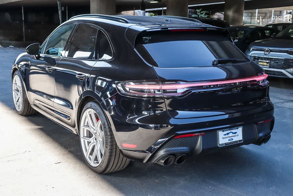 Thumbnail: 2024 Porsche Macan - 8