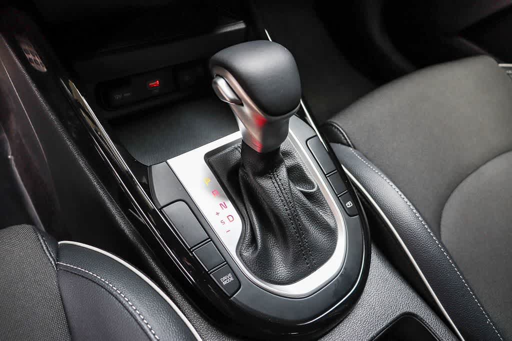 Thumbnail: 2023 Kia Forte - 19