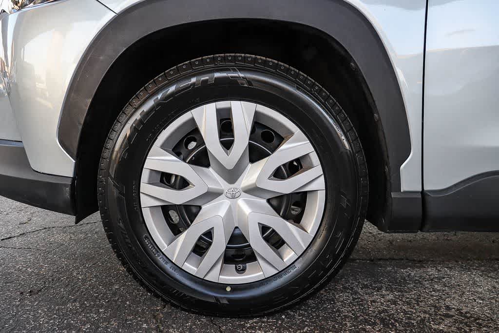 Thumbnail: 2023 Toyota Corolla Cross - 11