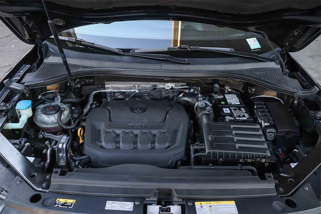 Thumbnail: 2022 Volkswagen Tiguan - 30