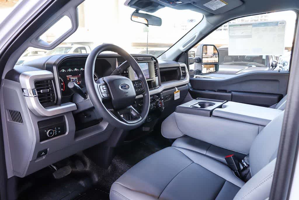 Thumbnail: 2026 Ford F-350 - 17