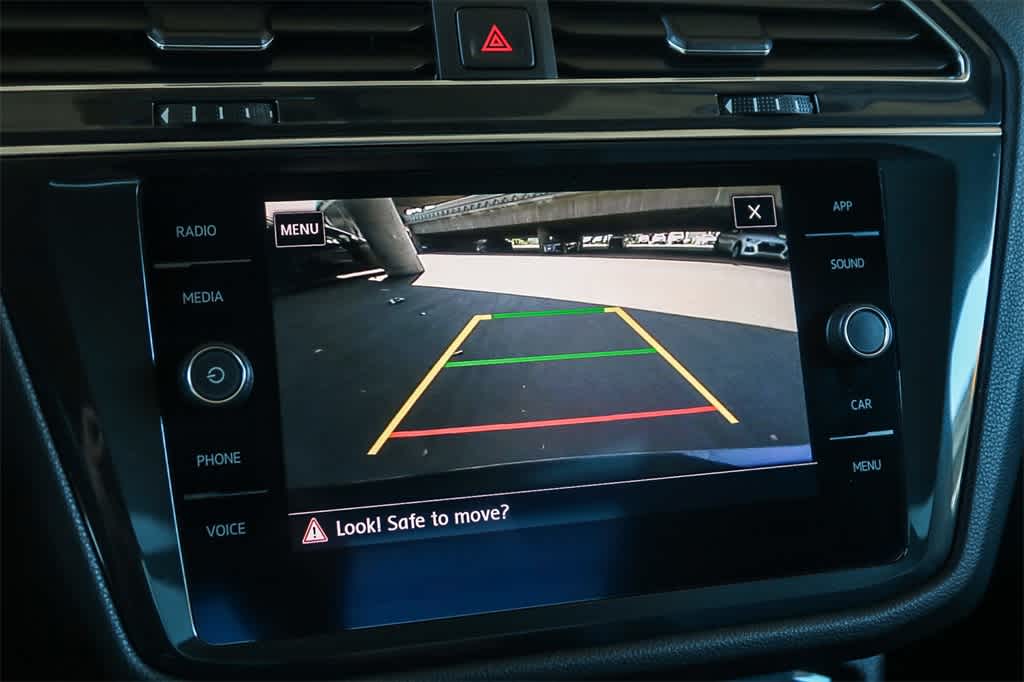 Thumbnail: 2019 Volkswagen Tiguan - 25