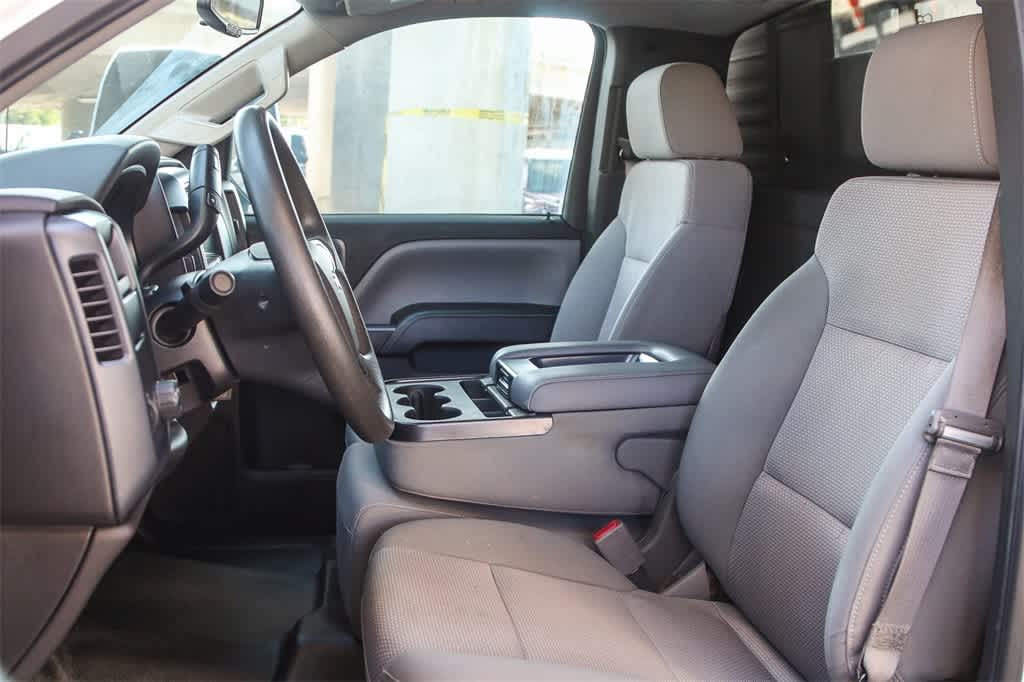 Thumbnail: 2015 Chevrolet Silverado 1500 - 17