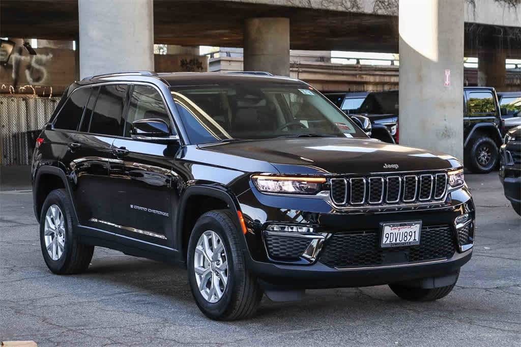 Used 2023 Jeep Grand Cherokee Limited SUV