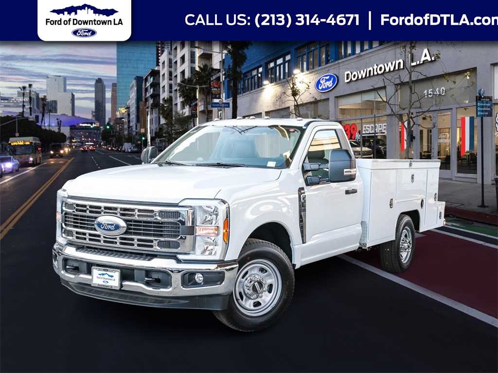 2026 Ford F-350 Chassis Truck Regular Cab 