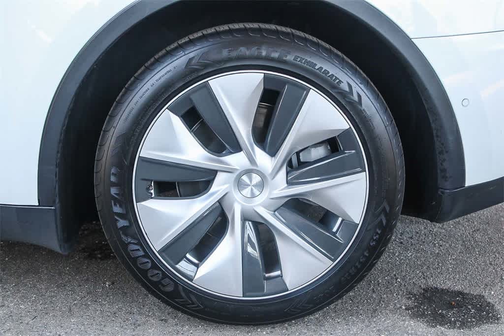 Thumbnail: 2021 Tesla Model Y - 10
