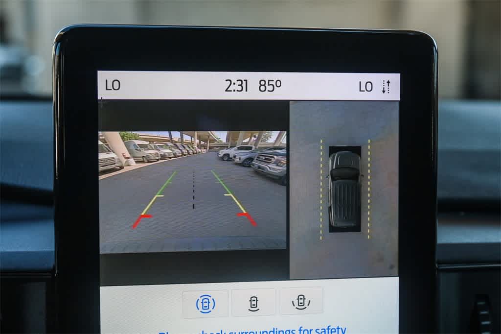 Thumbnail: 2020 Ford Explorer - 27