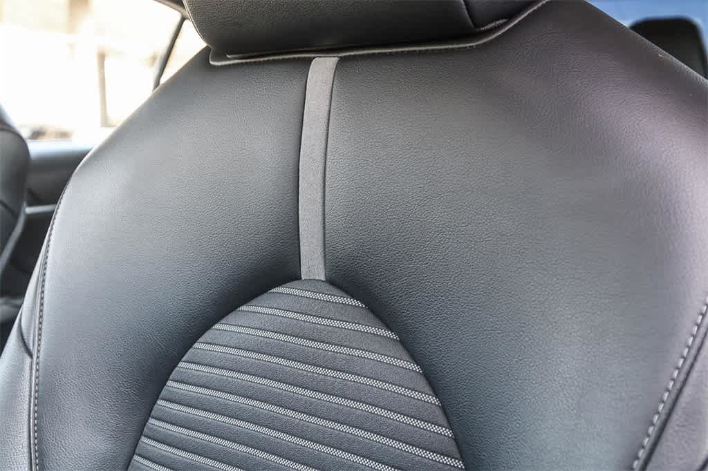 Thumbnail: 2023 Toyota Camry - 24