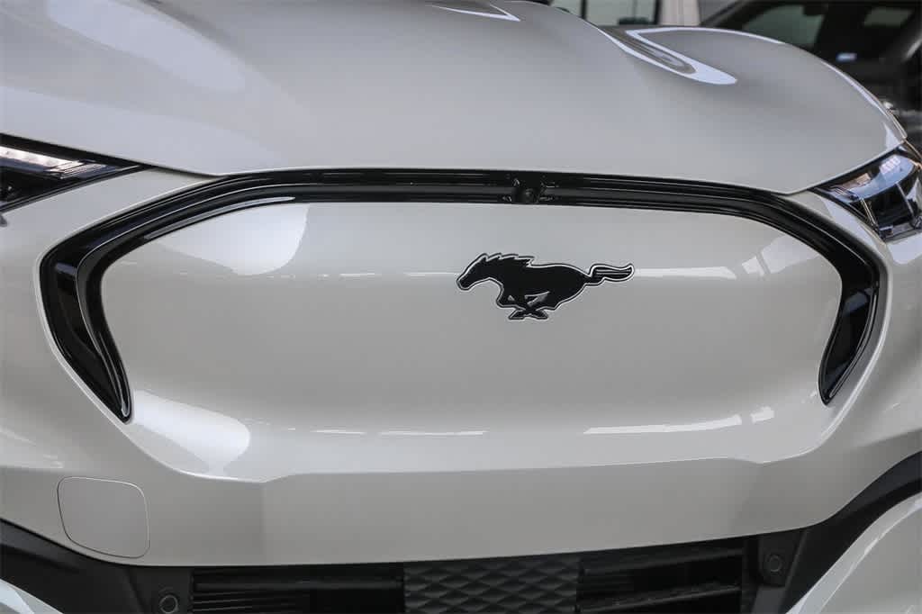 Thumbnail: 2025 Ford Mustang Mach-E - 5