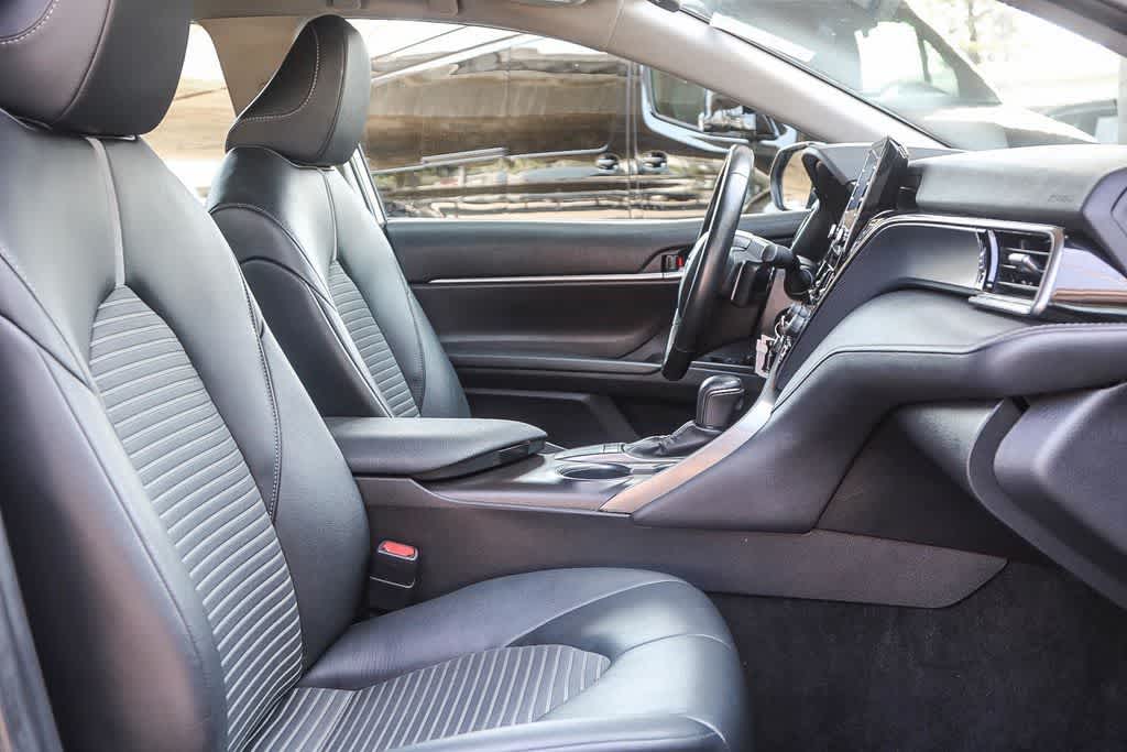 Thumbnail: 2023 Toyota Camry - 16