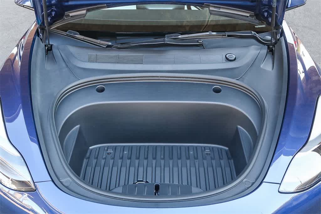 Thumbnail: 2023 Tesla Model 3 - 24