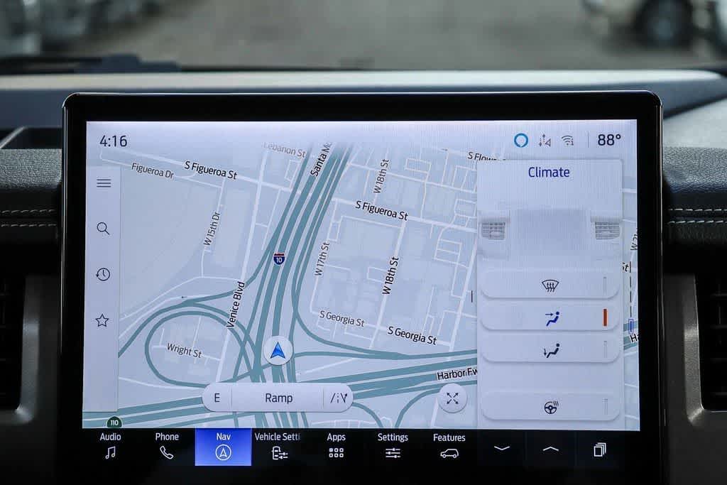 Thumbnail: 2022 Ford Expedition - 14