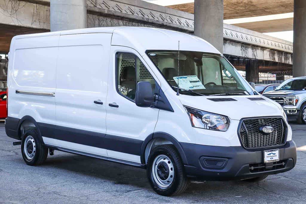 Thumbnail: 2026 Ford Transit Series - 3