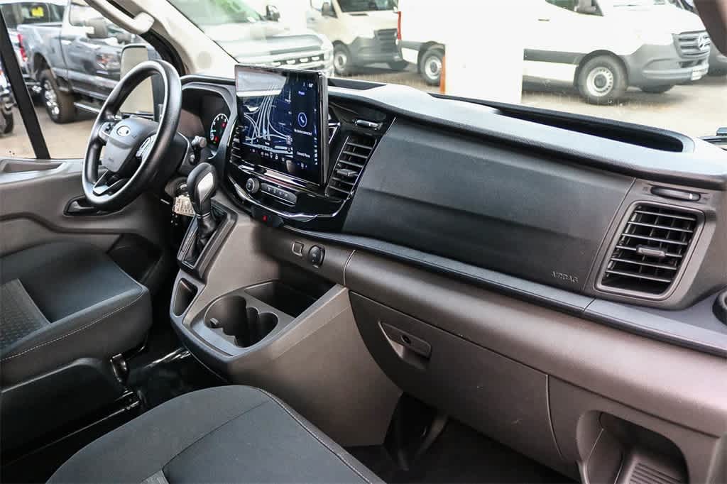 Thumbnail: 2023 Ford Econoline - 13