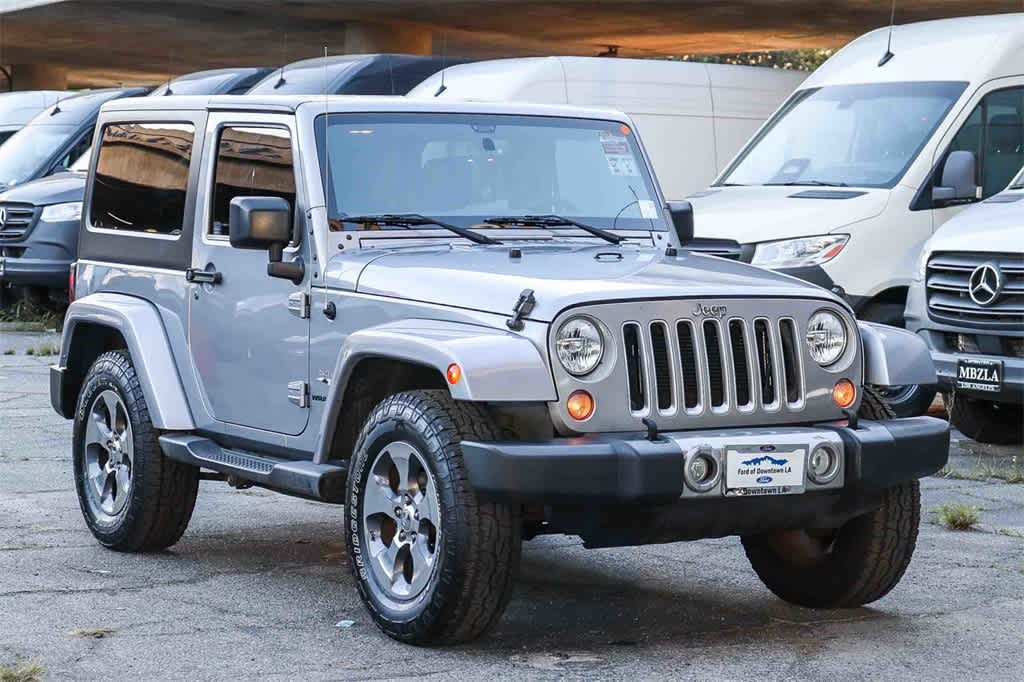 Thumbnail: 2016 Jeep Wrangler - 3