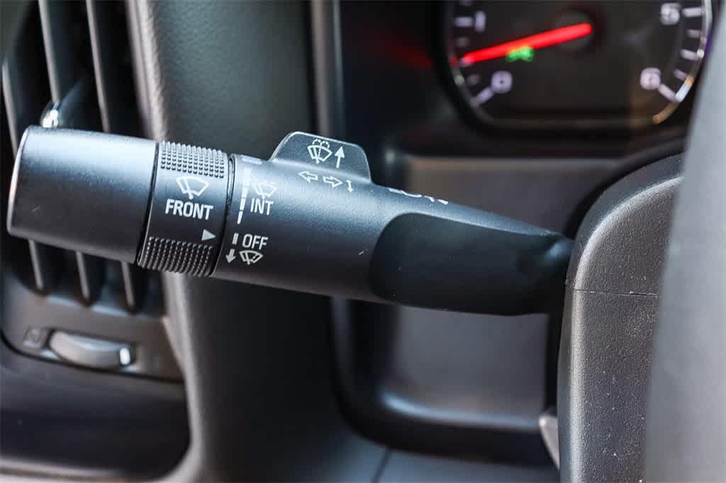 Thumbnail: 2014 Chevrolet Silverado 1500 - 18