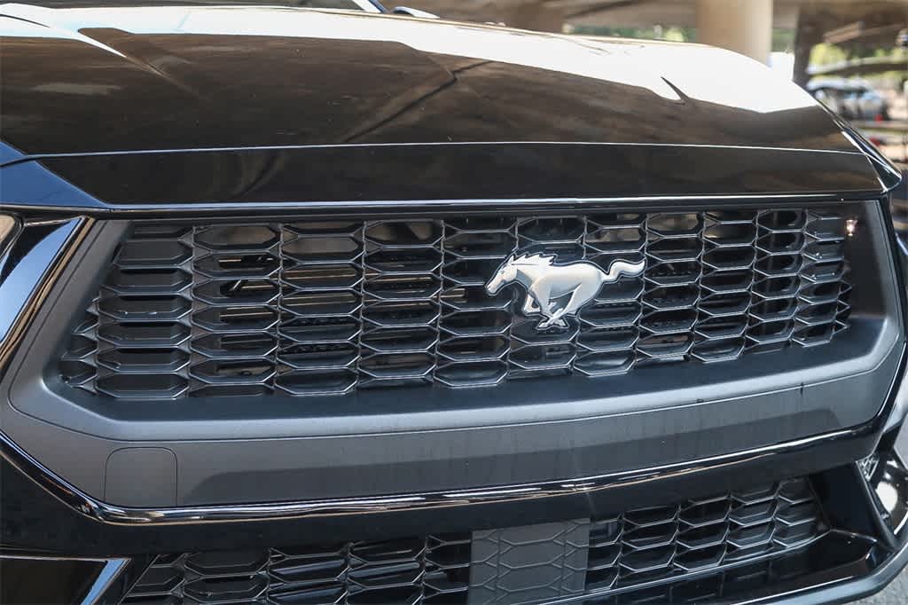 Thumbnail: 2025 Ford Mustang - 5