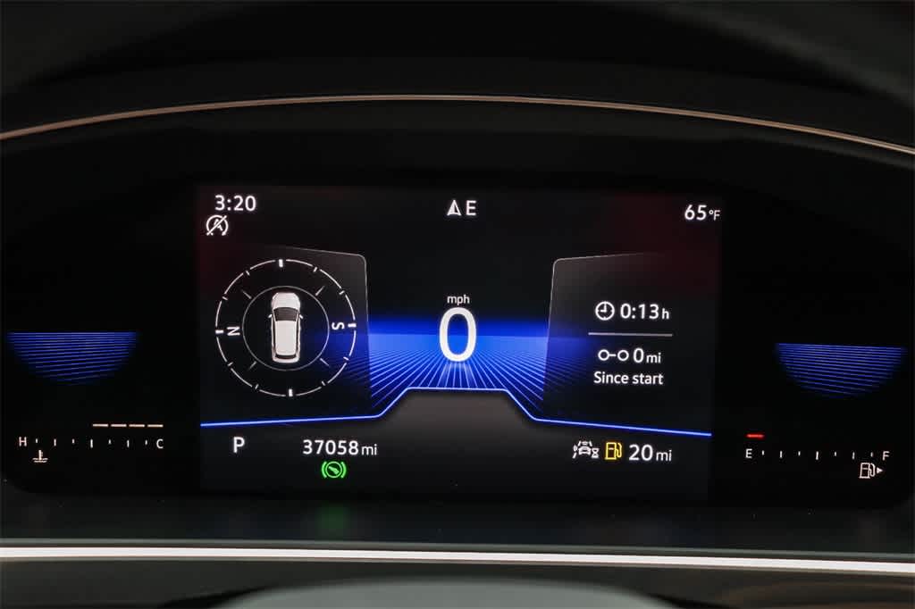 Thumbnail: 2023 Volkswagen Tiguan - 25