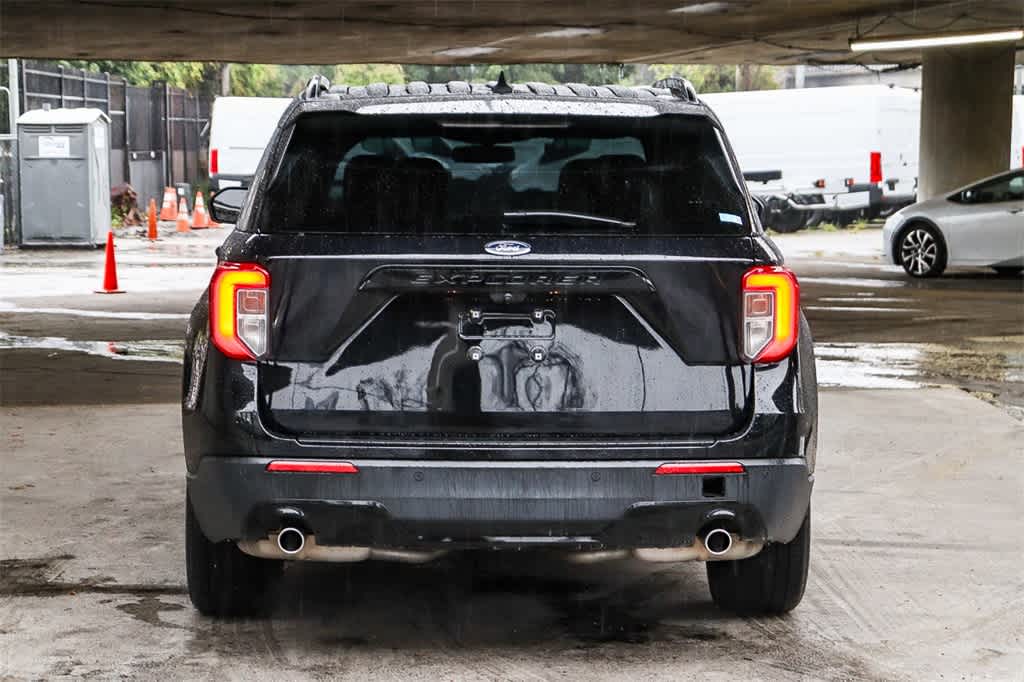 Thumbnail: 2022 Ford Explorer - 5