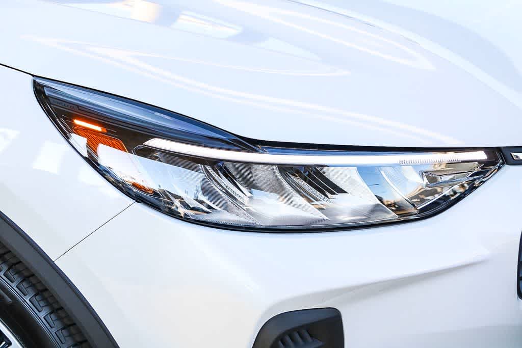 Thumbnail: 2025 Ford Escape - 4