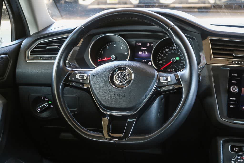 Thumbnail: 2019 Volkswagen Tiguan - 16