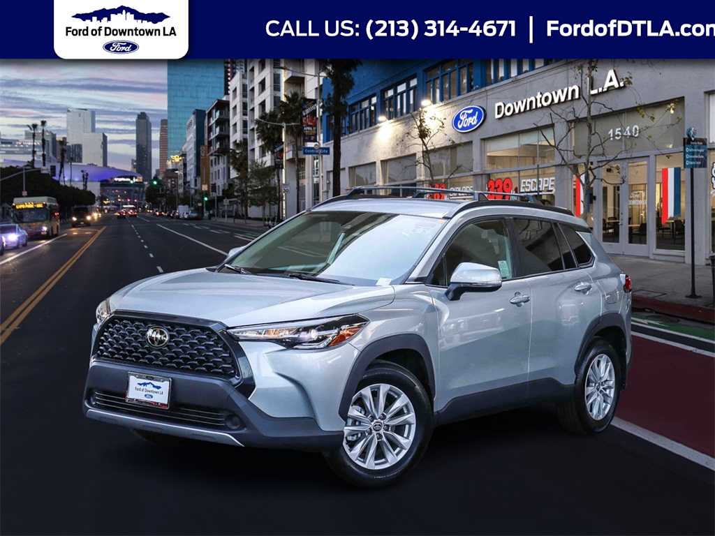 2022 Toyota Corolla Cross LE