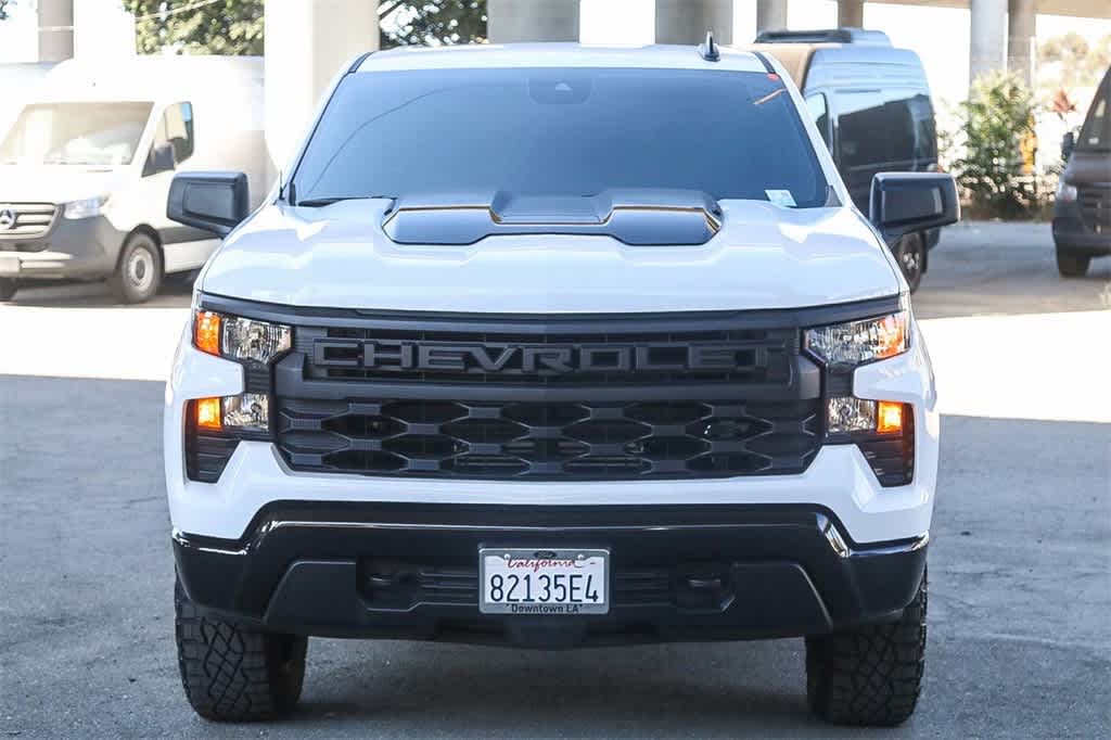 2025 Chevrolet Silverado 1500 Custom Trail Boss photo 2