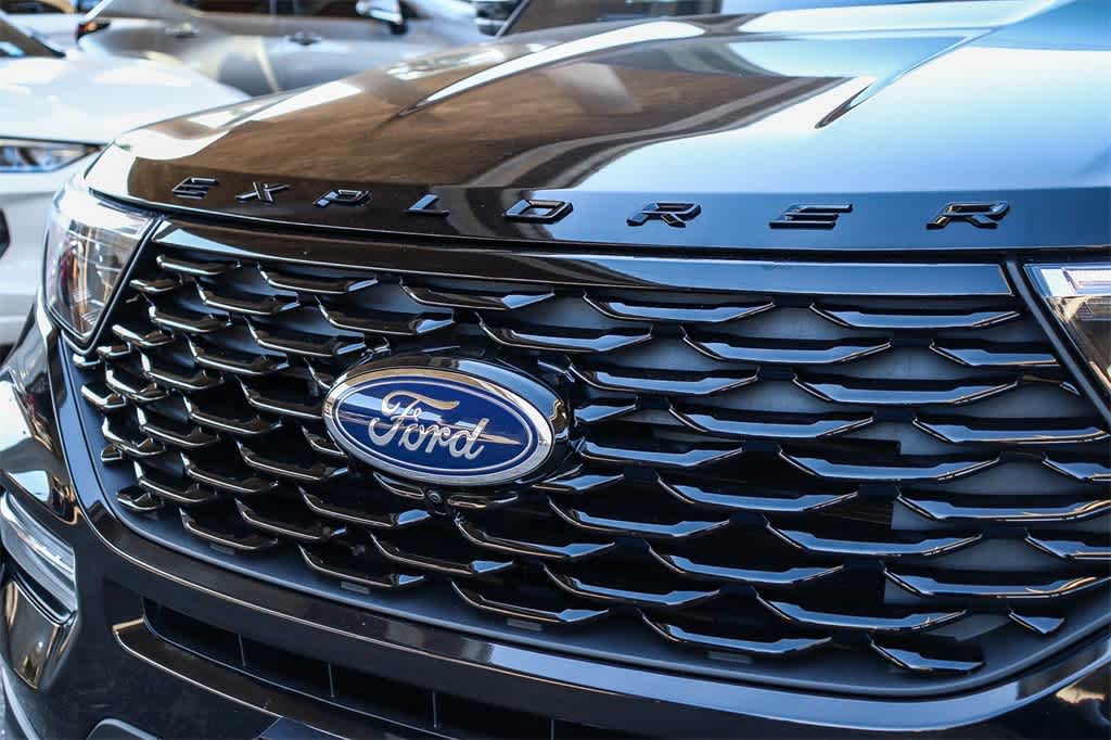 Thumbnail: 2024 Ford Explorer - 5