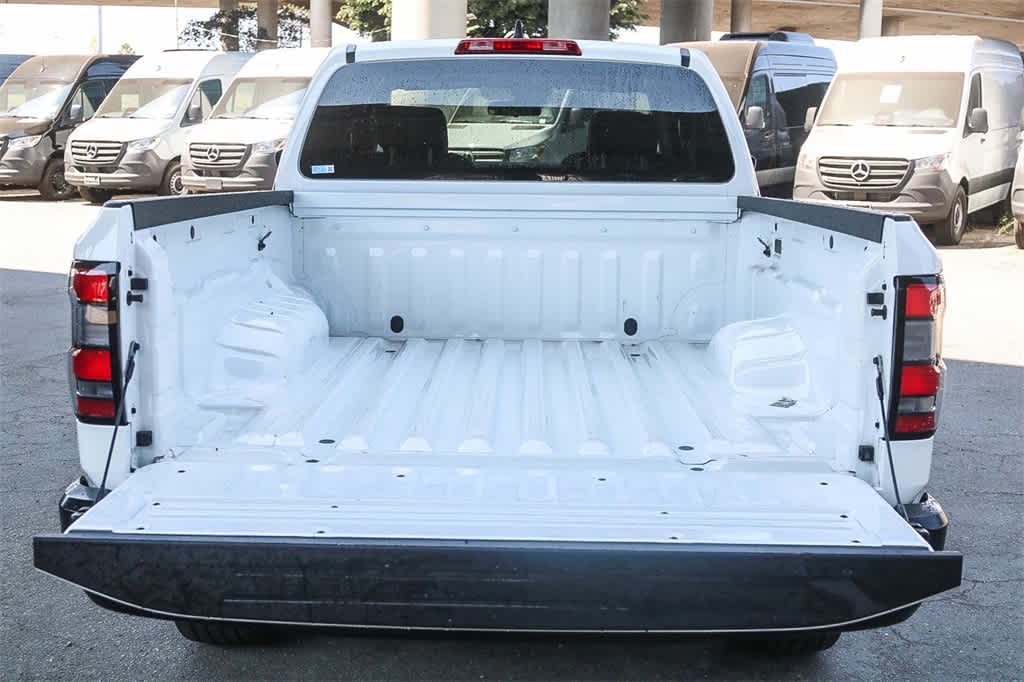 Thumbnail: 2023 Nissan Frontier - 26