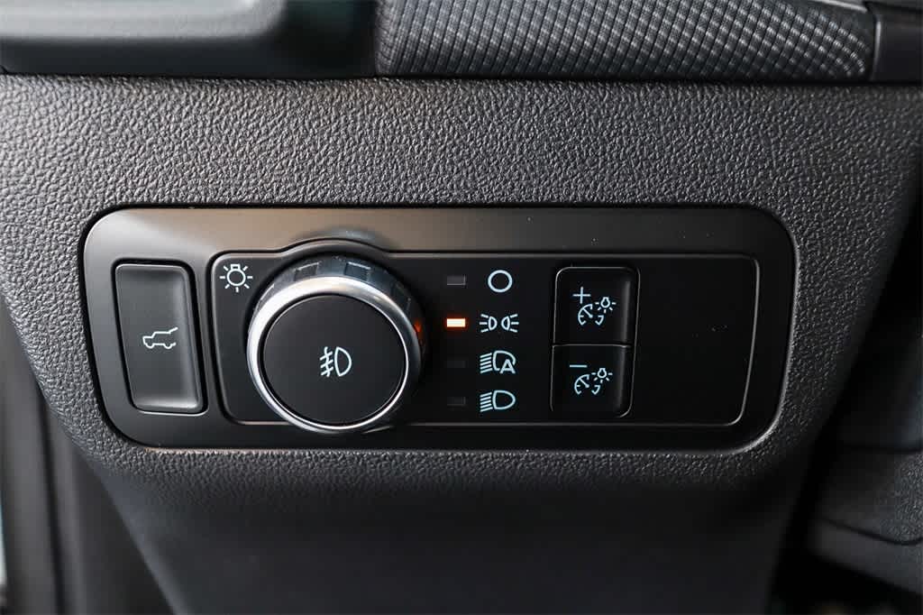 Thumbnail: 2023 Ford Bronco Sport - 23