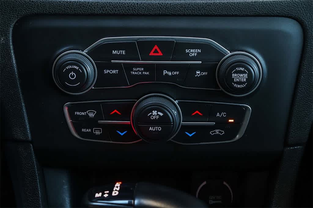 Thumbnail: 2023 Dodge Charger - 14