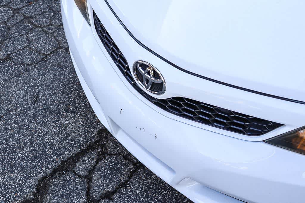 Thumbnail: 2013 Toyota Camry - 8