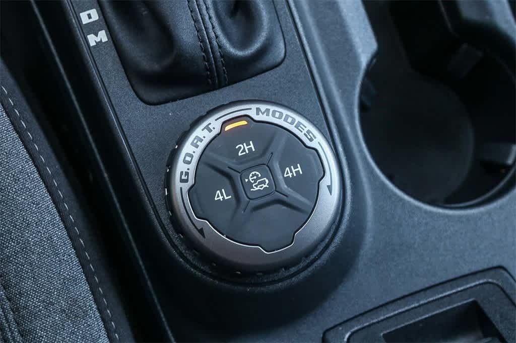 Thumbnail: 2022 Ford Bronco - 22