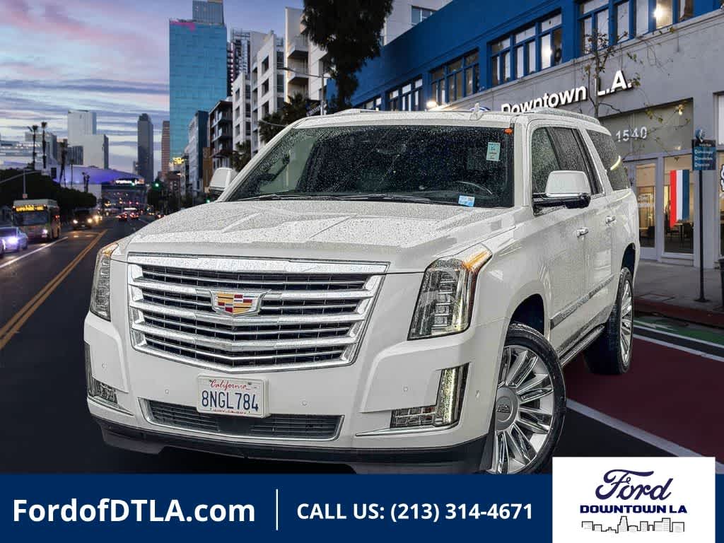 2020 Cadillac Escalade ESV 2WD Platinum's photo