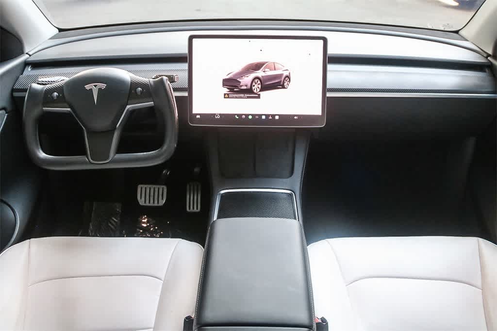 Thumbnail: 2022 Tesla Model Y - 11