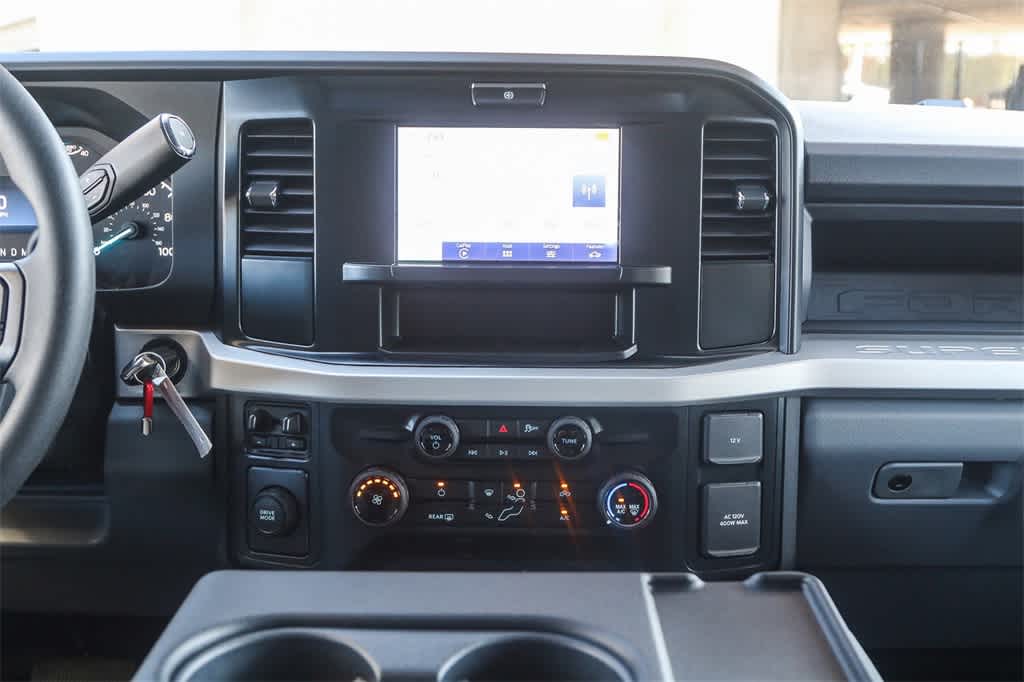 Thumbnail: 2026 Ford F-450 - 21