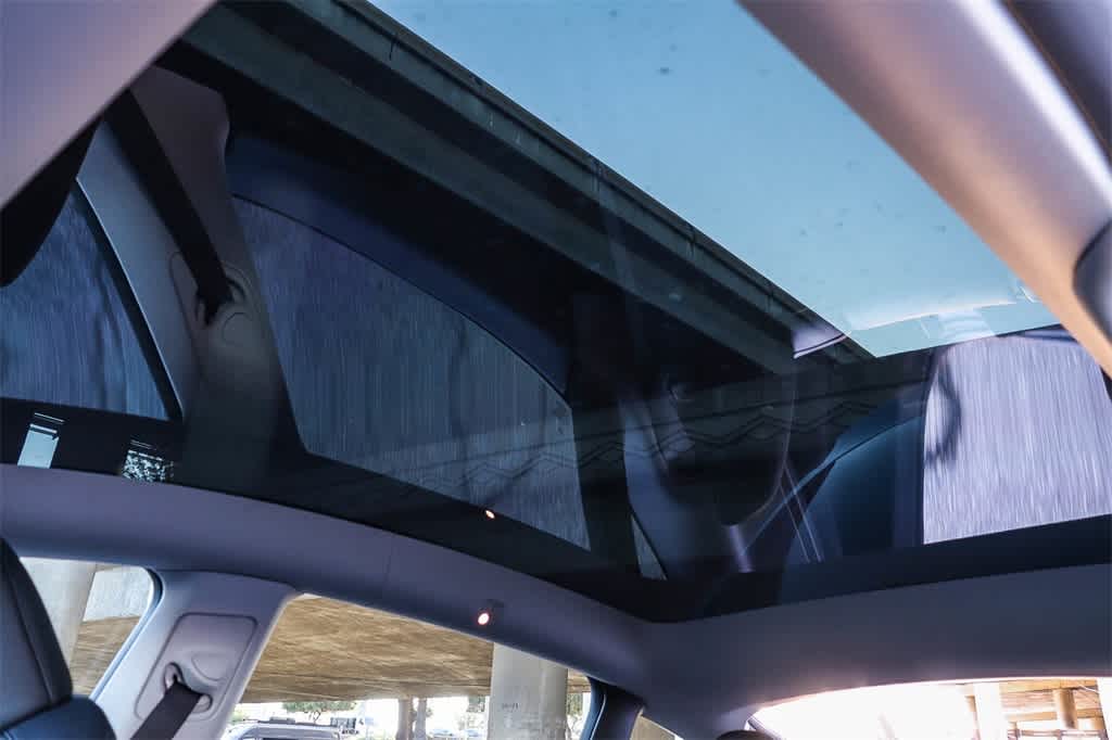 Thumbnail: 2025 Tesla Model Y - 23