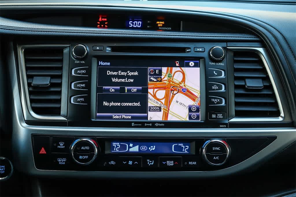 Thumbnail: 2017 Toyota Highlander - 13