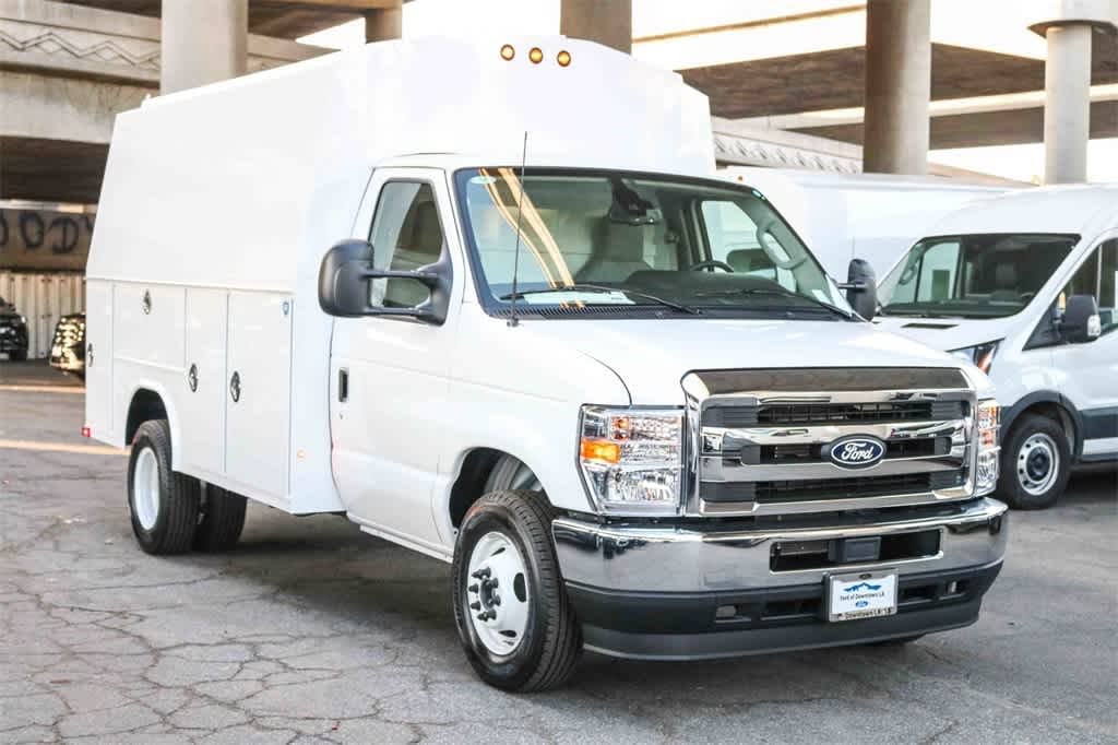 New 2026 Ford E-350 Cutaway Base Truck