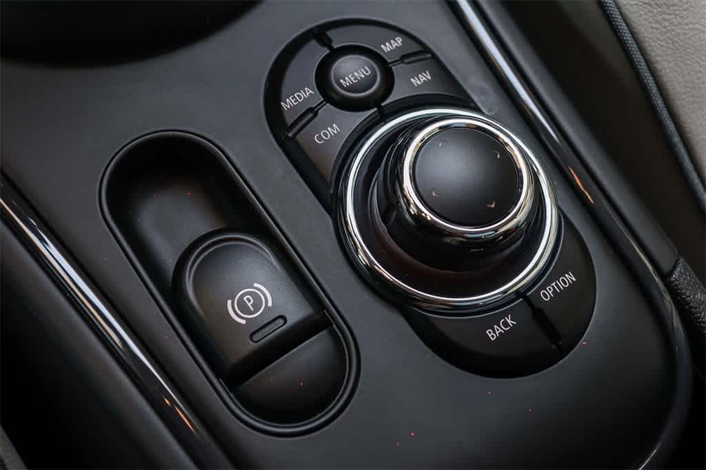 Thumbnail: 2024 MINI Cooper Countryman - 21