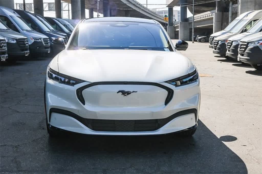 2024 Ford Mustang Mach-E Premium photo 2