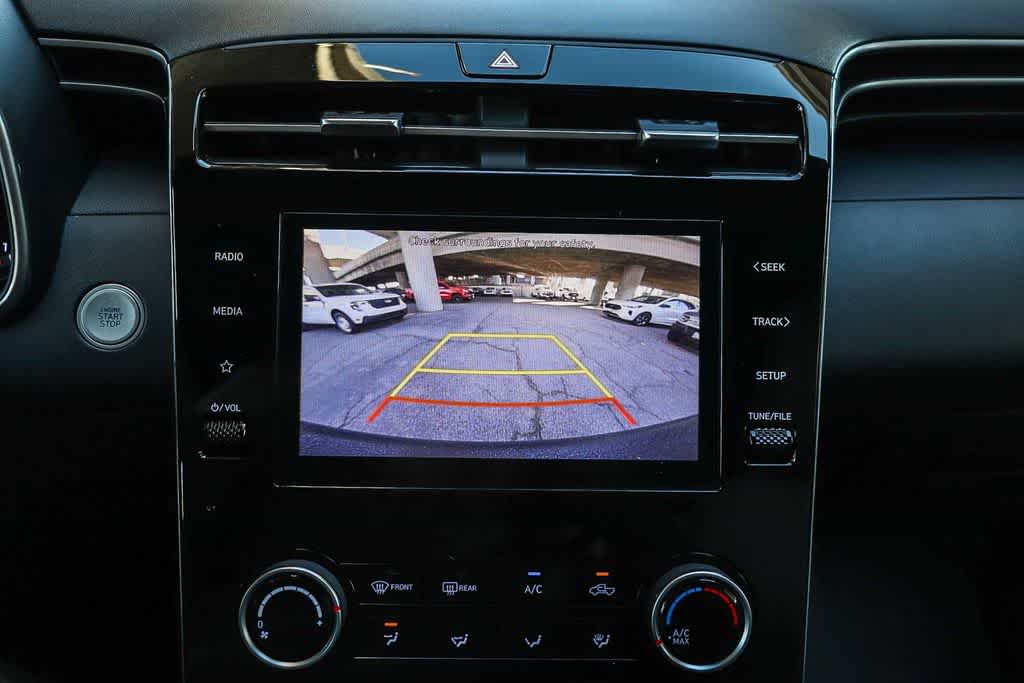 Thumbnail: 2023 Hyundai Santa Cruz - 23