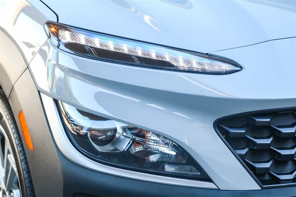 Thumbnail: 2023 Hyundai Kona - 4